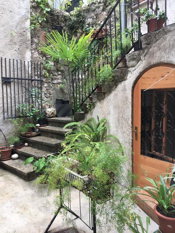 Apartment Filipas ツレス エクステリア 写真